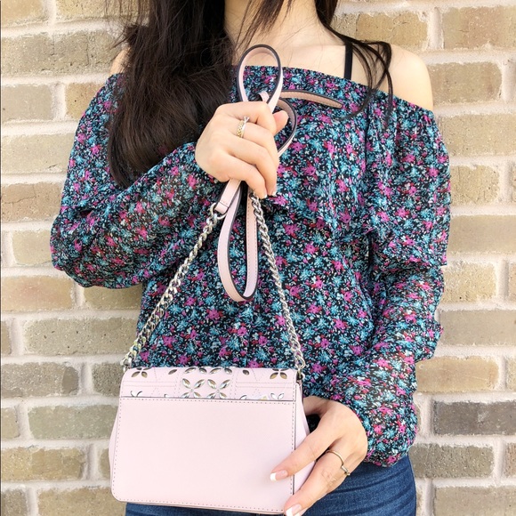 ‼️SALE‼️👜💕- Michael Kors Crossbody Pink Floral - Picture 4 of 7